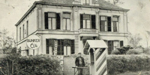 Ingang van de bunker van Seyss Inquart voor de villa (1945 - 1955). Bron: Coda Apeldoorn