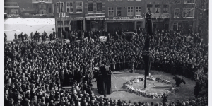 Herdenking van de Februaristaking op 25 februari 1947 in Amsterdam. 