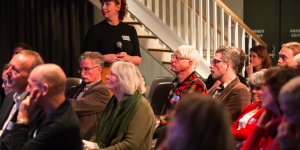 Van der Giessen laat de zaal aan het woord