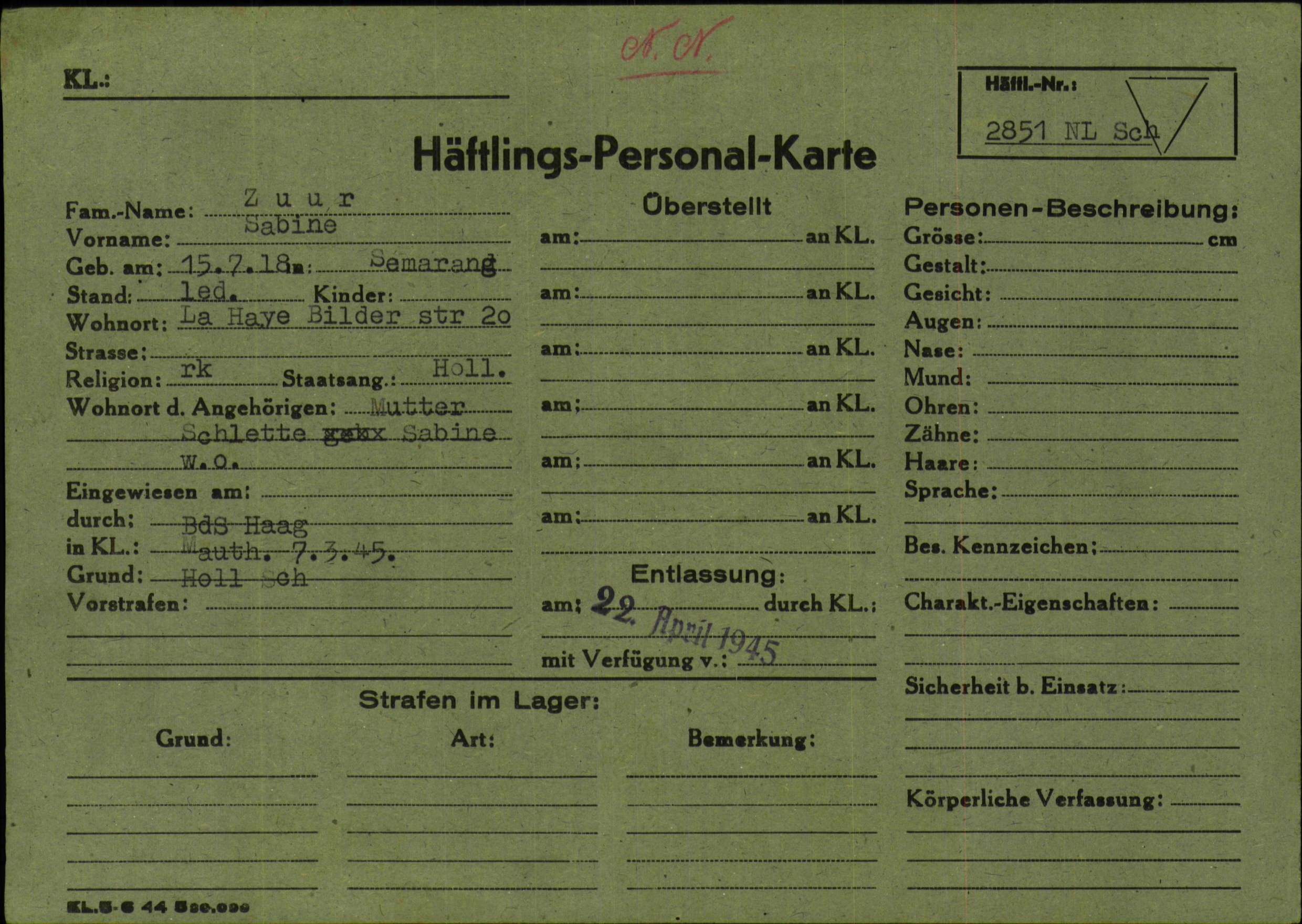 Sabine's "Häftlings-Personal-Karte" van kamp Mauthausen