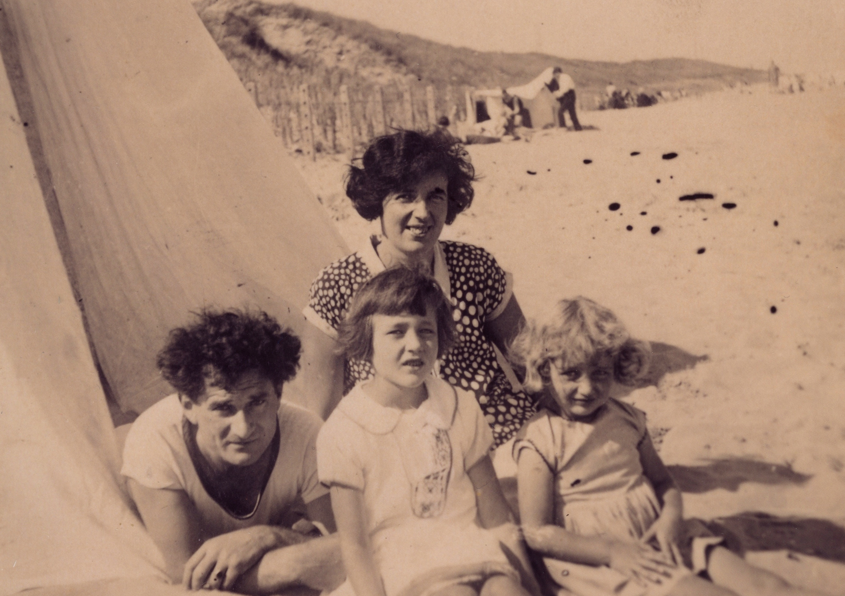 Herinnering aan een dagje op het strand, omstreeks 1928.