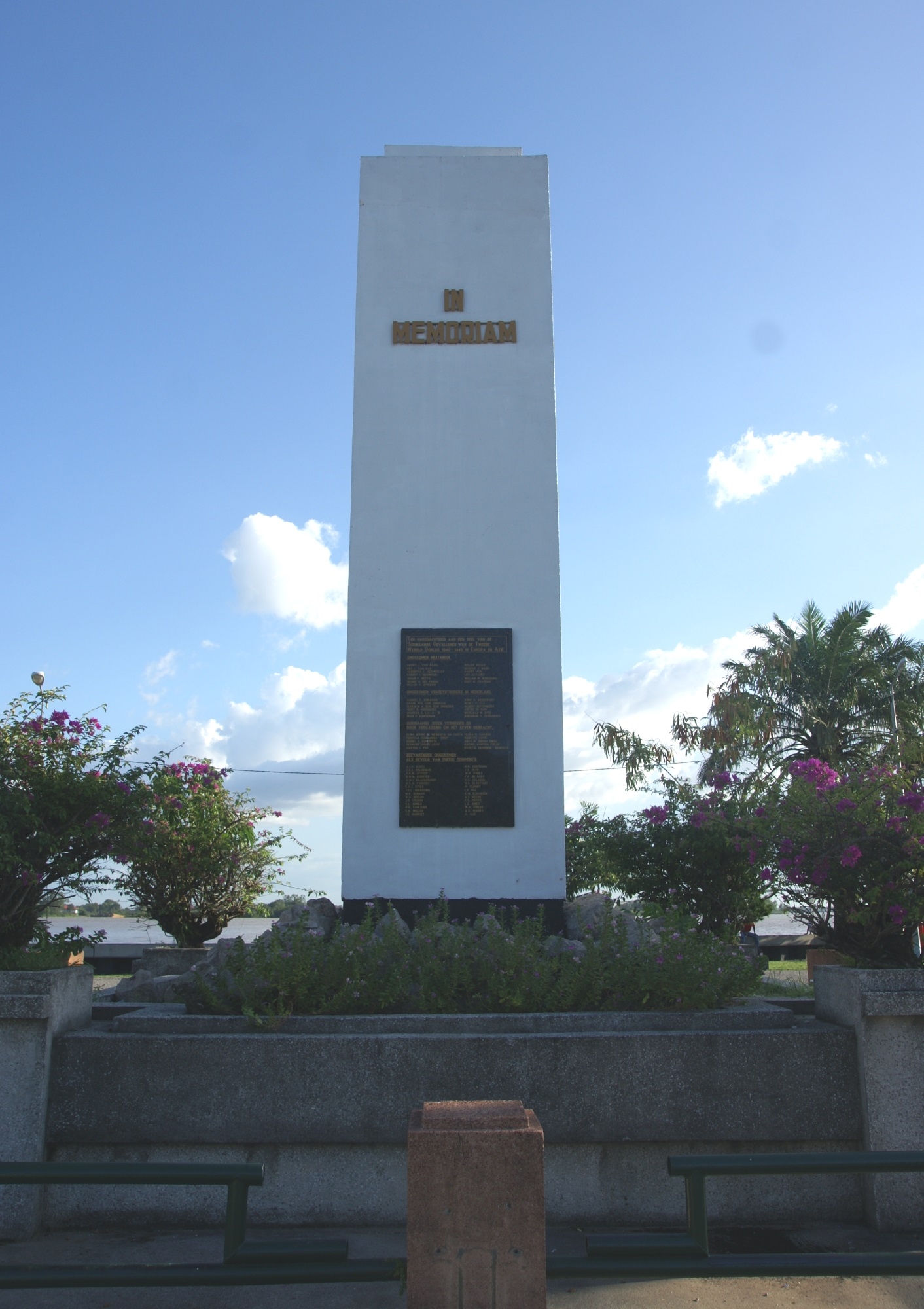 Monument voor de gevallenen in Paramaribo.